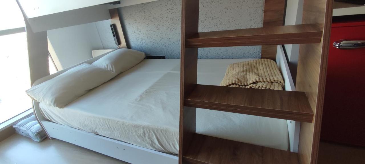 Studyo At High Flat Apartman Isztambul Kültér fotó